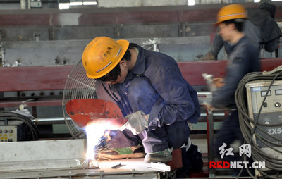 中國粉末冶金研發獲突破 硬質合金工具將無需依賴進口_新聞中心_新浪網